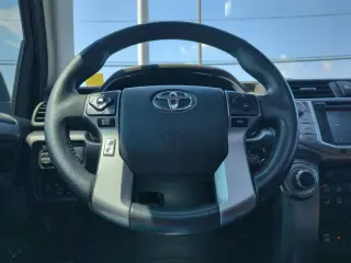 Toyota 4Runner 2016 AWD Limited 4dr SUV