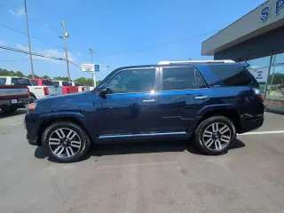 Toyota 4Runner 2016 AWD Limited 4dr SUV