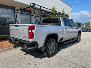 Chevrolet Silverado 2500HD 2023 4x4 Custom 4dr Crew Cab SB