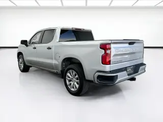Chevrolet Silverado 1500 2020 4x2 Custom 4dr Crew Cab 5.8 ft. SB