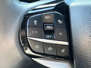 Ford Explorer 2025 AWD Platinum 4dr SUV