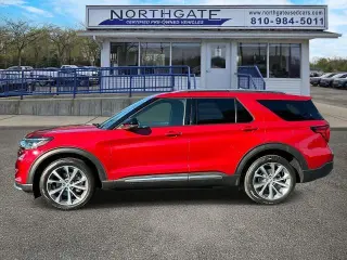 Ford Explorer 2025 AWD Platinum 4dr SUV