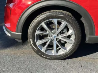 Ford Explorer 2025 AWD Platinum 4dr SUV