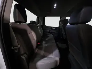 Chevrolet Silverado 1500 2022 4x2 Custom 4dr Crew Cab 5.8 ft. SB