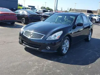 INFINITI G37 Sedán 2014 tracción integral x 4 puertas