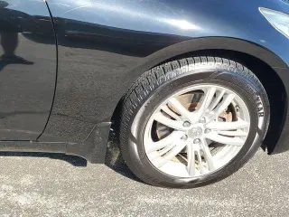 INFINITI G37 Sedán 2014 tracción integral x 4 puertas