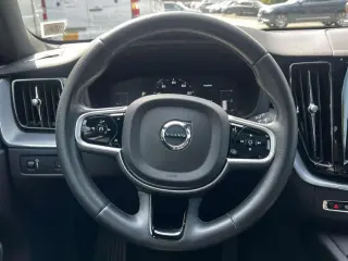 Volvo XC60 2019 AWD T6 Momentum 4dr SUV