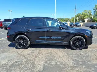Lincoln Corsair 2024 AWD Premiere 4dr SUV