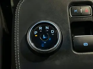 Ford Mustang Mach-E 2023 Select SUV de 4 puertas