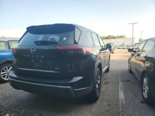 Nissan Rogue 2024 AWD S 4dr Crossover