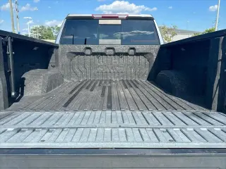 GMC Sierra 1500 Limited 2022 4x4 AT4 4dr Crew Cab 5.8 ft. SB