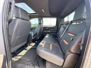 GMC Sierra 1500 Limited 2022 4x4 AT4 4dr Crew Cab 5.8 ft. SB