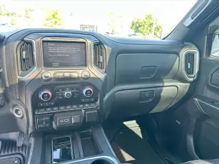 GMC Sierra 1500 Limited 2022 4x4 AT4 4dr Crew Cab 5.8 ft. SB