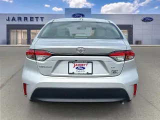 Toyota Corolla 2023 LE 4dr Sedán