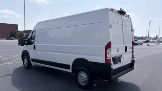 Camión de carga Ram ProMaster 2023