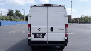 Camión de carga Ram ProMaster 2023