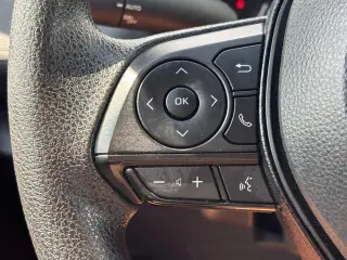 Toyota RAV4 2025 AWD XLE 4dr SUV