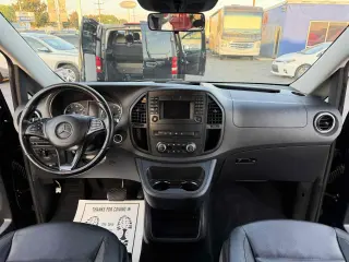 2016 Mercedes-Benz Metris Passenger Van