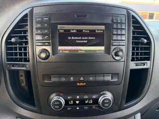2016 Mercedes-Benz Metris Passenger Van