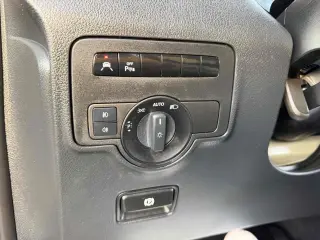 2016 Mercedes-Benz Metris Passenger Van