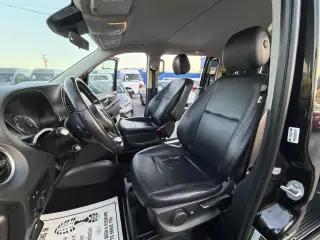 2016 Mercedes-Benz Metris Passenger Van