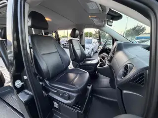 2019 Mercedes-Benz Metris Passenger Van