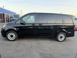 2019 Mercedes-Benz Metris Passenger Van