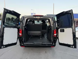2019 Mercedes-Benz Metris Passenger Van