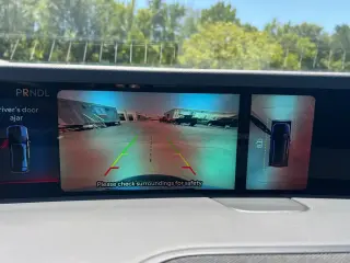 Lincoln Nautilus Premiere Híbrido 2024 AWD SUV de 4 puertas