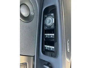 Lincoln Nautilus Premiere Híbrido 2024 AWD SUV de 4 puertas