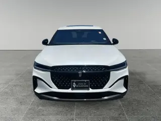 Lincoln Nautilus Premiere Híbrido 2024 AWD SUV de 4 puertas