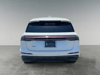 Lincoln Nautilus Premiere Híbrido 2024 AWD SUV de 4 puertas