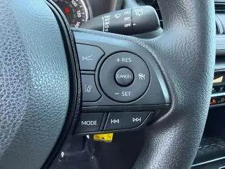 Toyota RAV4 2019 AWD LE 4dr SUV