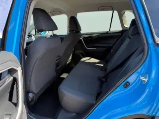 Toyota RAV4 2019 AWD LE 4dr SUV