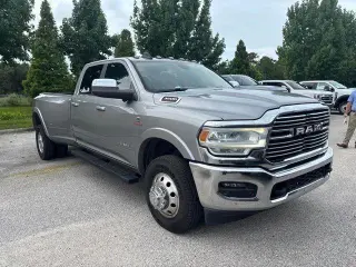Ram 3500 2019 4x4 Laramie 4dr Cabina Extendida 8 ft. LB DRW Pickup
