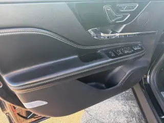 Lincoln Corsair 2024 AWD Premiere 4dr SUV