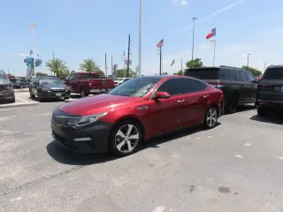 Kia Optima 2019 S 4dr Sedán