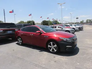 Kia Optima 2019 S 4dr Sedán