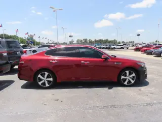 Kia Optima 2019 S 4dr Sedán