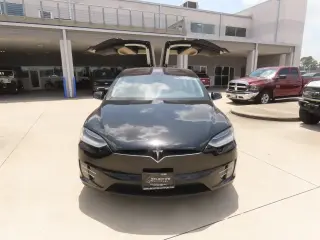 Tesla Model X 2017 AWD 75D 4dr SUV