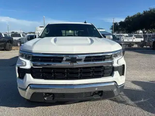Chevrolet Silverado 1500 2025 4x4 LT 4dr Crew Cab 5.8 ft. SB con 1LT
