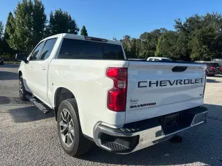 Chevrolet Silverado 1500 2025 4x4 LT 4dr Crew Cab 5.8 ft. SB con 1LT