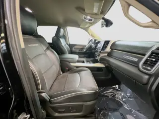 Ram 2500 2019 4x4 Laramie 4dr Crew Cab 6.3 ft. SB Pickup