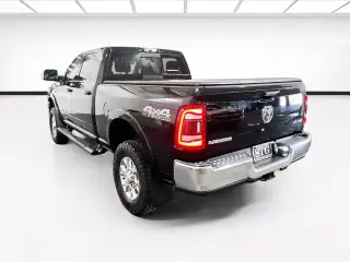 Ram 2500 2019 4x4 Laramie 4dr Crew Cab 6.3 ft. SB Pickup