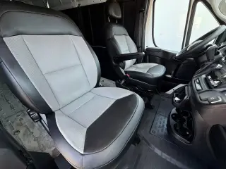Ram ProMaster 2025 Tradesman 2500 159 WB 3dr High Roof Cargo Van sin Asiento de Pasajero