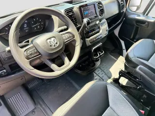 Ram ProMaster 2025 Tradesman 2500 159 WB 3dr High Roof Cargo Van sin Asiento de Pasajero