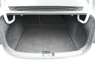 Volkswagen Jetta 2024 SE 4dr Sedán