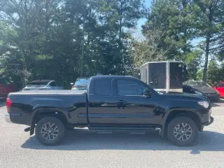 Toyota Tacoma 2023 4x2 SR5 4dr Access Cab 6.1 ft LB