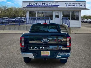 Ford Ranger 2024 4x4 XLT 4puertas SuperCrew 5.0 ft. caja corta