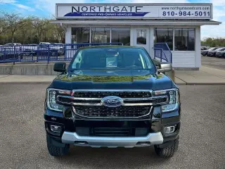 Ford Ranger 2024 4x4 XLT 4puertas SuperCrew 5.0 ft. caja corta
